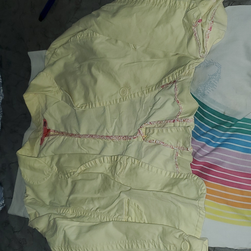 🤍💛🤍Yellow 💛🤍Cordury🤍💛 Jacket🤍💛 Make Me An Offer